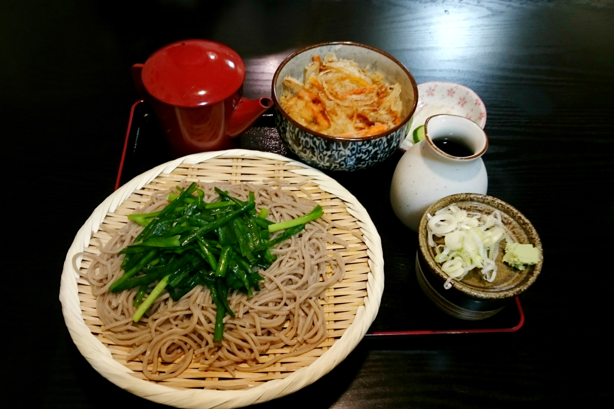 名物にら蕎麦