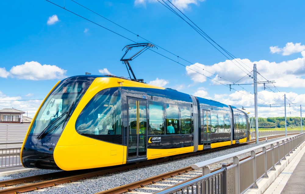 【完全ガイド】「ライトライン」に乗りに行こう！車窓観光から沿線立ち寄りスポットまで徹底解説