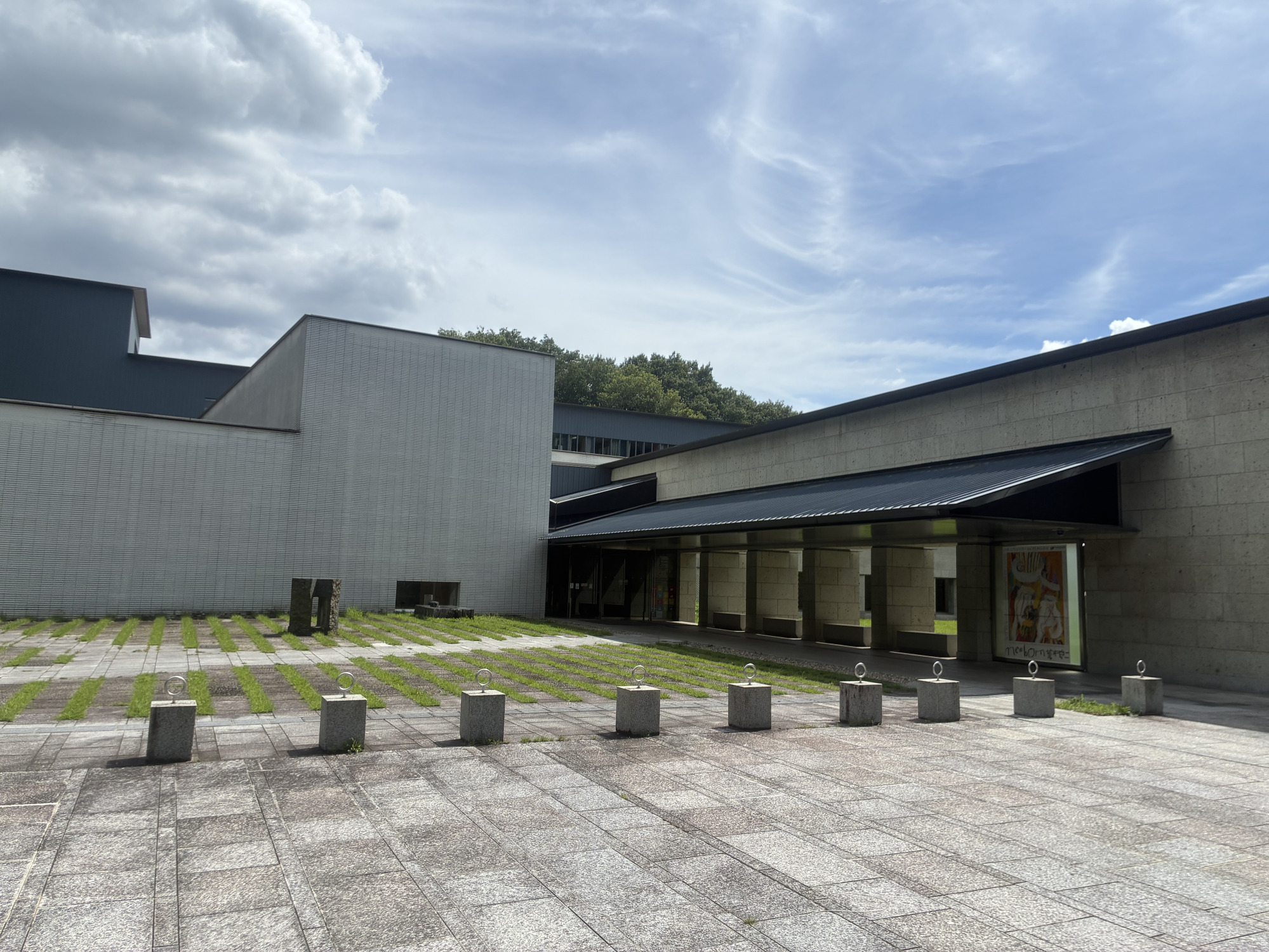 広大な自然が広がる「宇都宮美術館」をレポート！開催中の企画展も