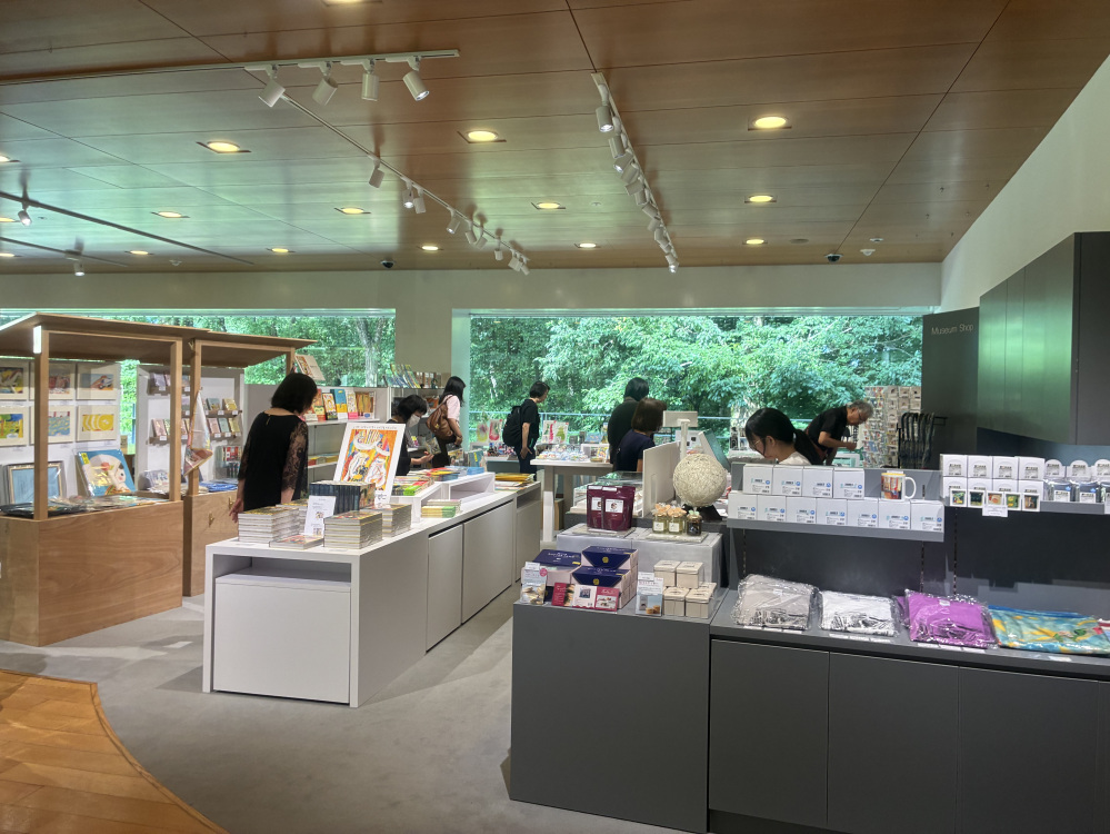 ミュージアムショップ