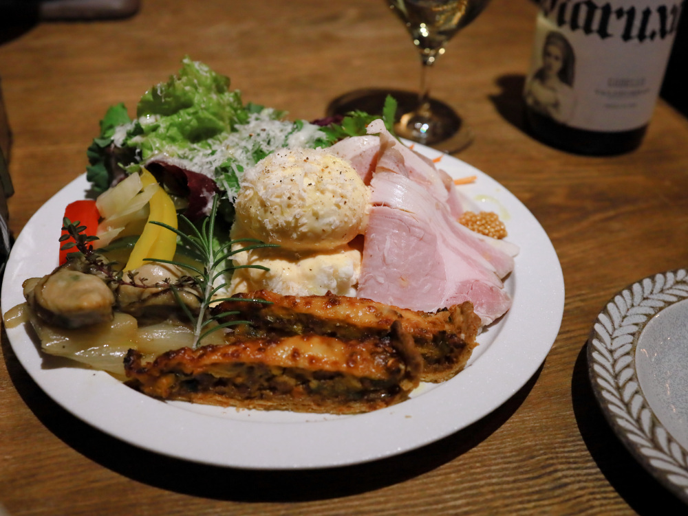 前菜盛り合わせ