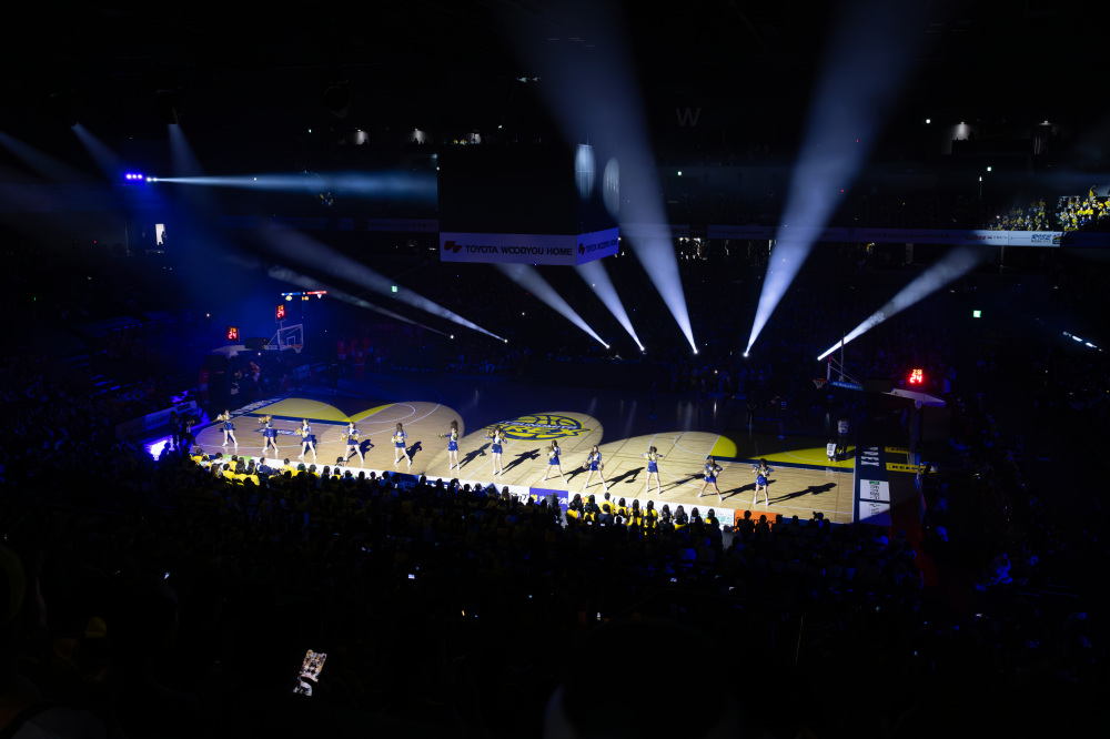 チアリーダーのBREXYのパフォーマンスは圧巻！試合開始前35分前には席には着席し、一緒に盛り上がろう！