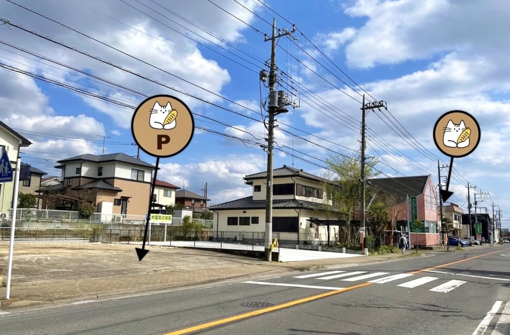 駐車場は店舗前と2ヶ所あります
