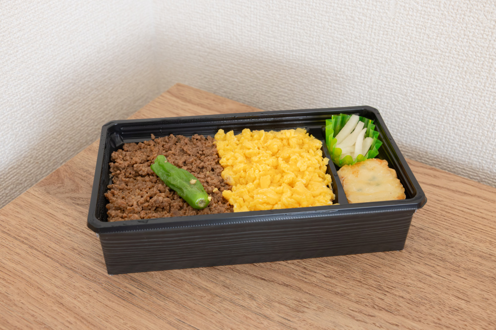 宇都宮牛を使った牛そぼろは、どのお弁当にも負けない美味しさです!