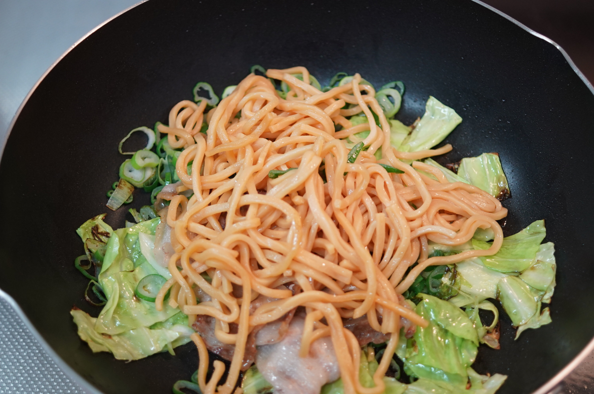 麺を入れて