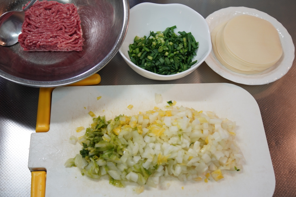 みじん切りにします。粗く切って食感を残すのもあり