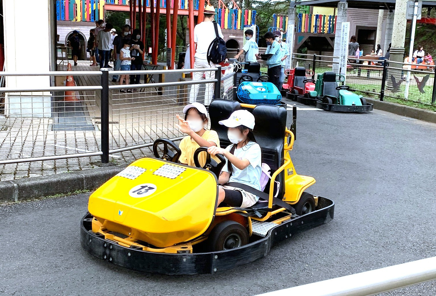 3歳から乗れる人気なゴーカート