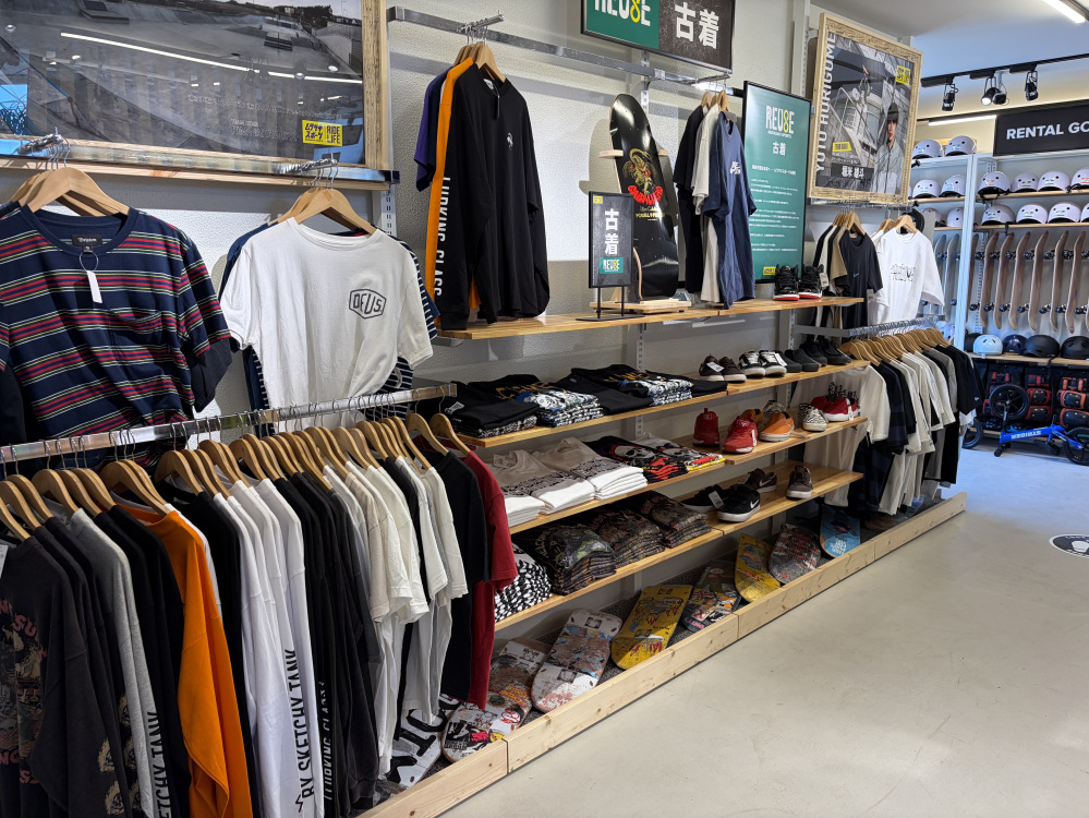 ムラサキパークの店内の様子