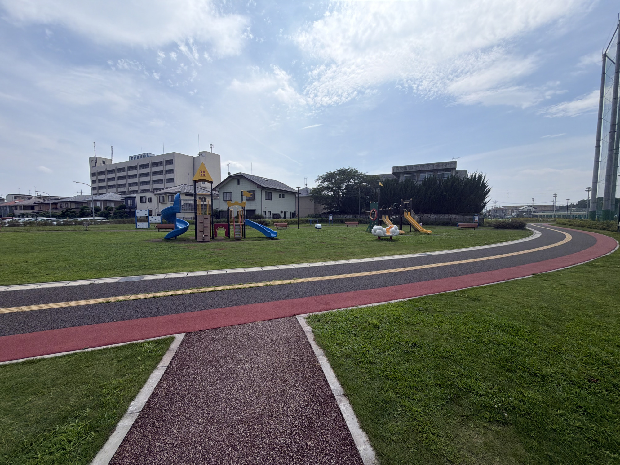 ベビーカーでも入りやすい公園