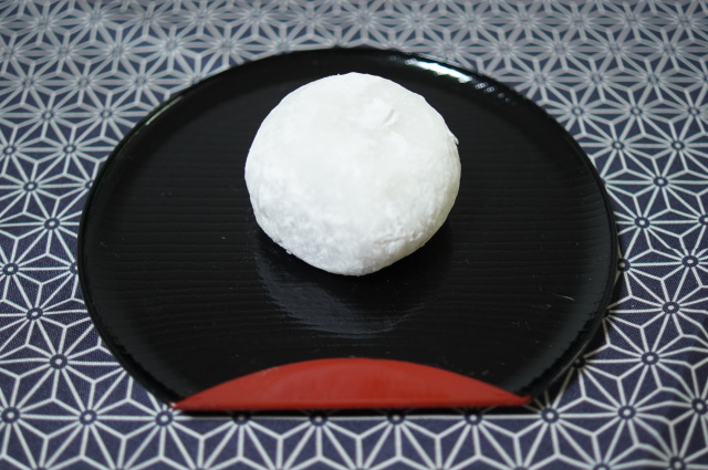 武平作だんごの「とちぎ苺生クリーム入大福」