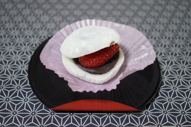 いづみやの「いちご大福」