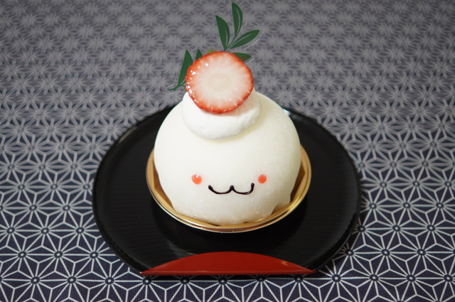 アトリエ·ドゥ·メテオールの「ケーキ屋さんの苺大福」