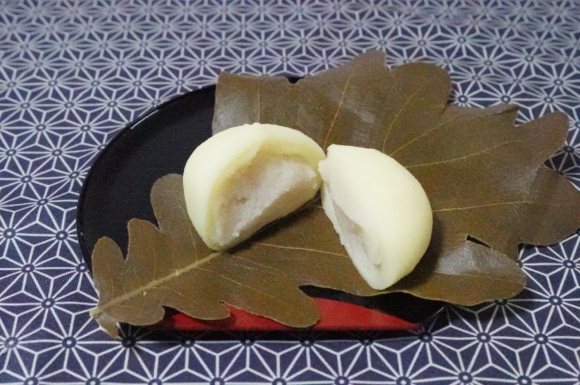 桝金の「柏餅」