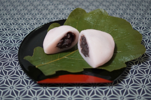 うさぎやの「かしわもち」