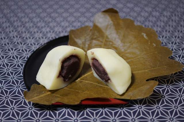 鈴乃家の「柏餅」
