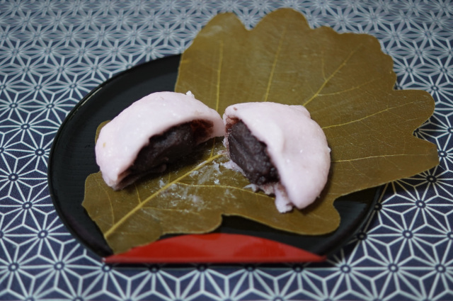 いづみやの「柏餅」