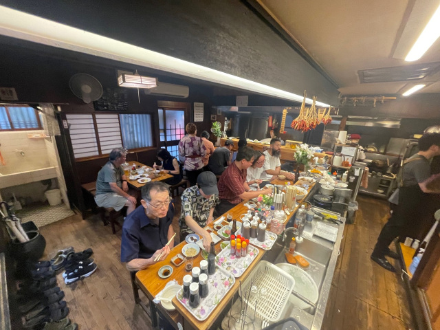 「孤独のグルメ」にも登場! 宇都宮を代表する人気古典酒場「酒場 庄助」を徹底解剖